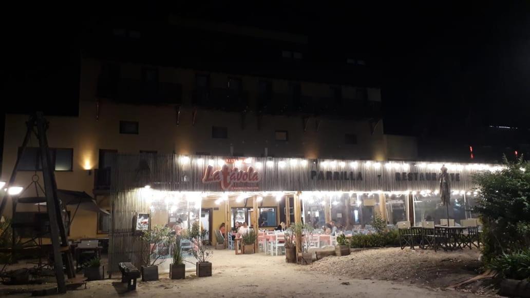 La Tavola Hotel ปีนามาร์ ภายนอก รูปภาพ